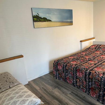 Beautiful Home In בורנבי מראה חיצוני תמונה
